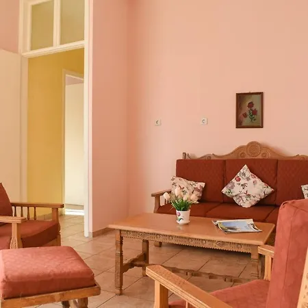 Vakantiehuis Spacious With Amazing Sea & Mountain View *