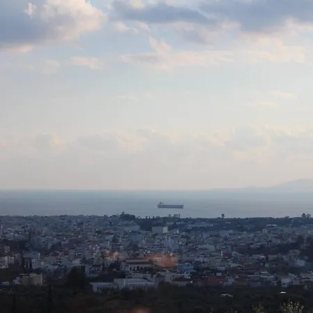 Spacious With Amazing Sea & Mountain View Vakantiehuis